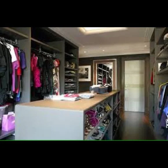 COPY - Design Sale - Picture 2 of 3